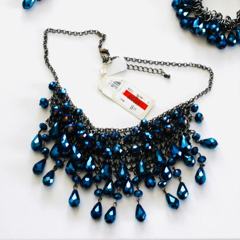 Jewelry Set by M Haskell - Picture 2 of 9
